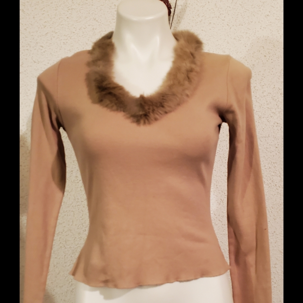 V neck sweater